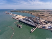 Tak wygląda budowa 19-kilometrowego mostu na Krym